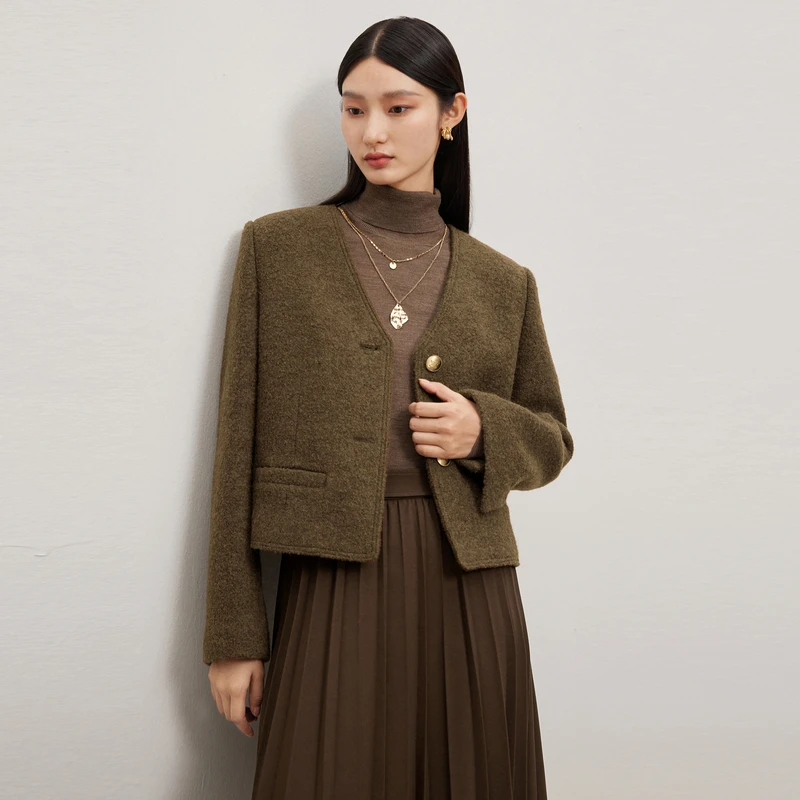冬季新款法式小香风气质精致通勤橄榄绿羊毛短外套女