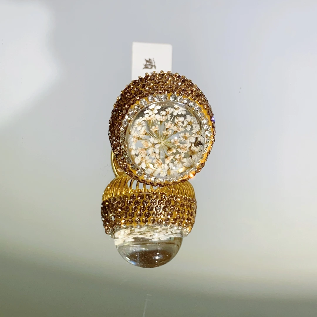 铜合金合成锆石戒指 TTSD 白色花朵重工镶嵌时尚中古欧美戒指558