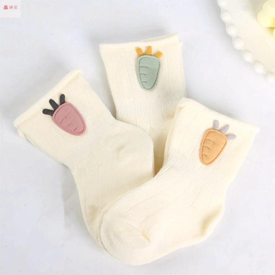 新生儿宝宝袜子婴幼儿袜子纯色透气0-1岁秋冬袜子宽口防掉不勒脚