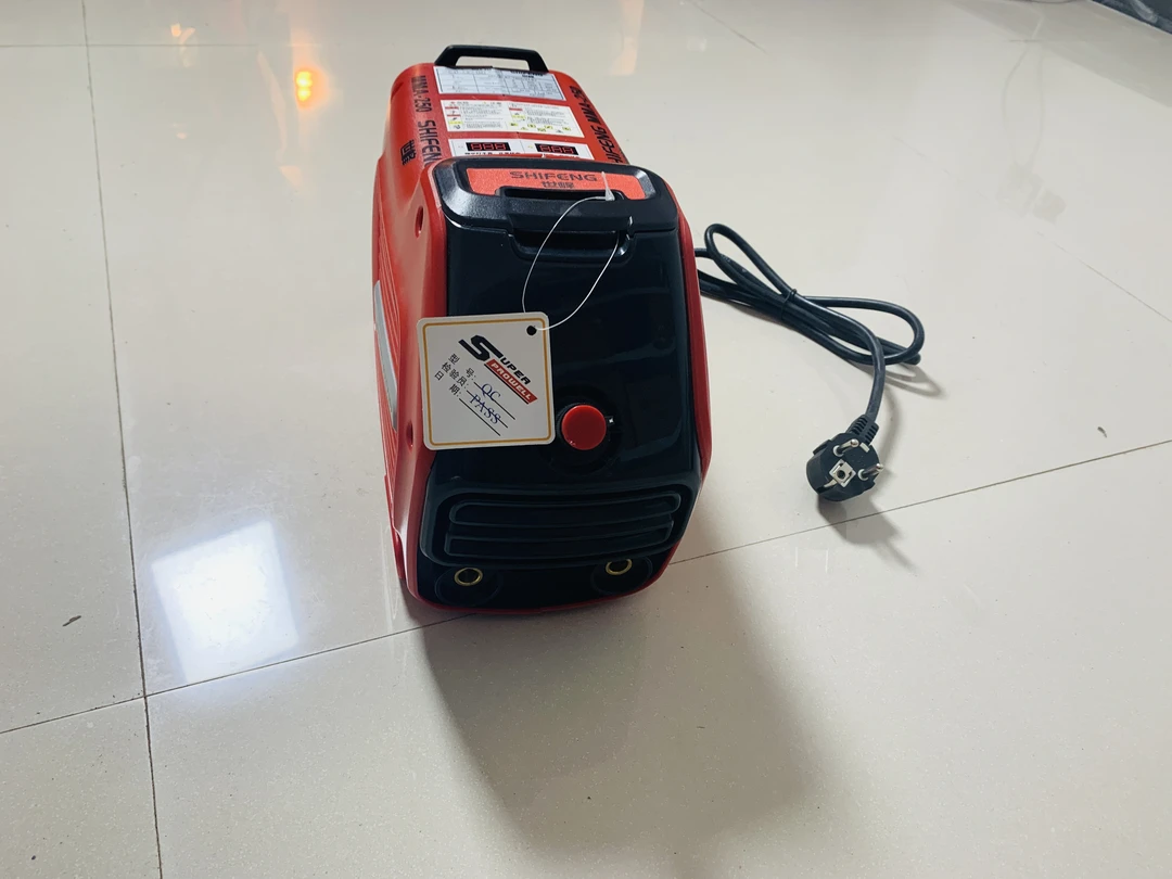 MMA250家用便携焊机 220伏电压