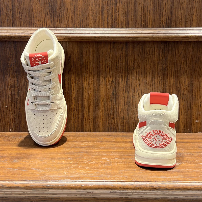 男鞋2024秋冬季新款拼色高帮休闲鞋加绒轻质保暖耐磨防滑运动板鞋