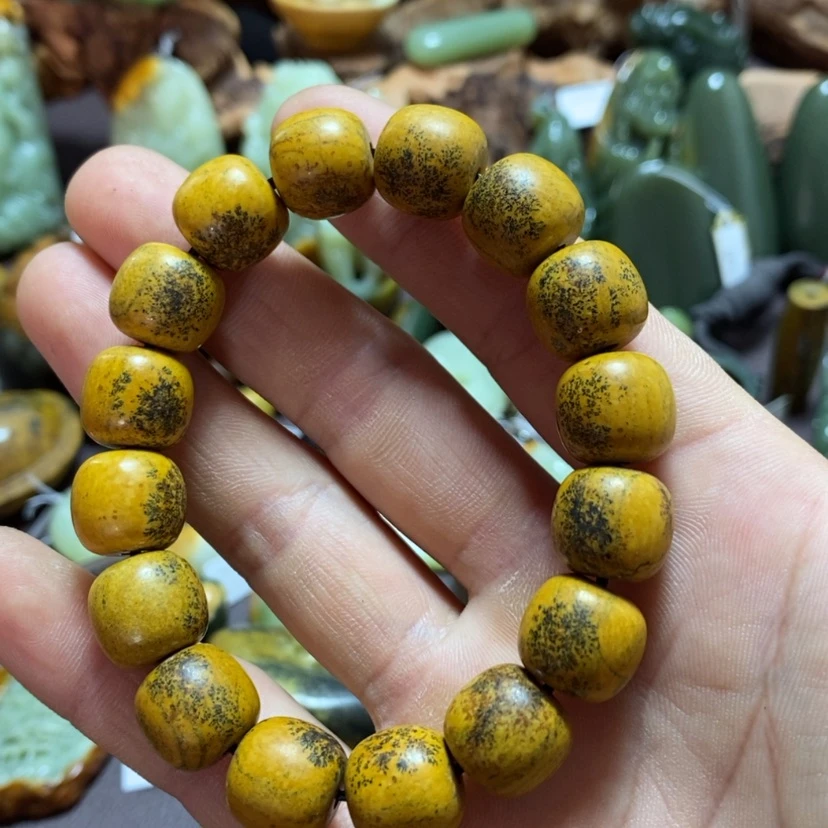 【闪购商品】岫岩河磨玉（透闪石质玉）手串未镶嵌风**薇