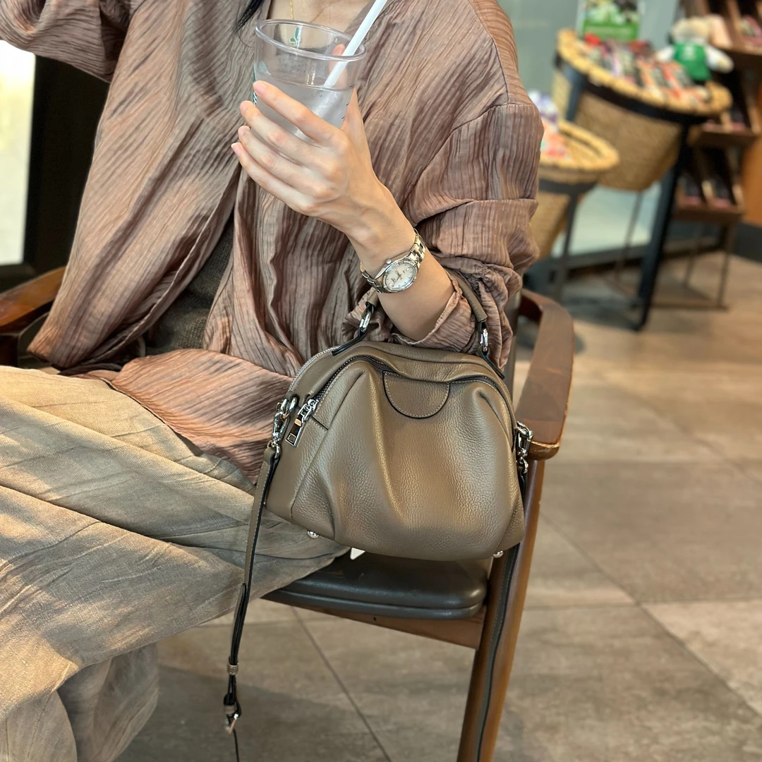 2024初秋新款挎包手拎包单肩斜挎休闲百搭时尚女士真皮潮流小众