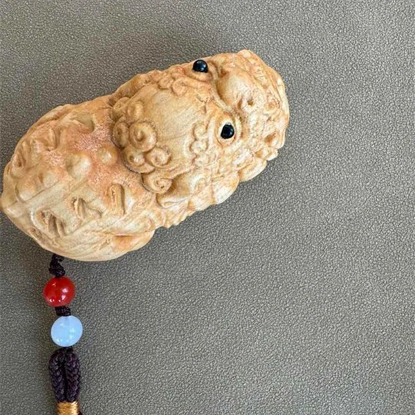 慈元阁崖柏有求必应手把件