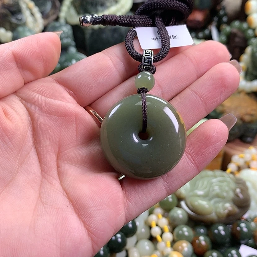【闪购商品】岫岩河磨玉(透闪石质玉)挂件未镶嵌长*