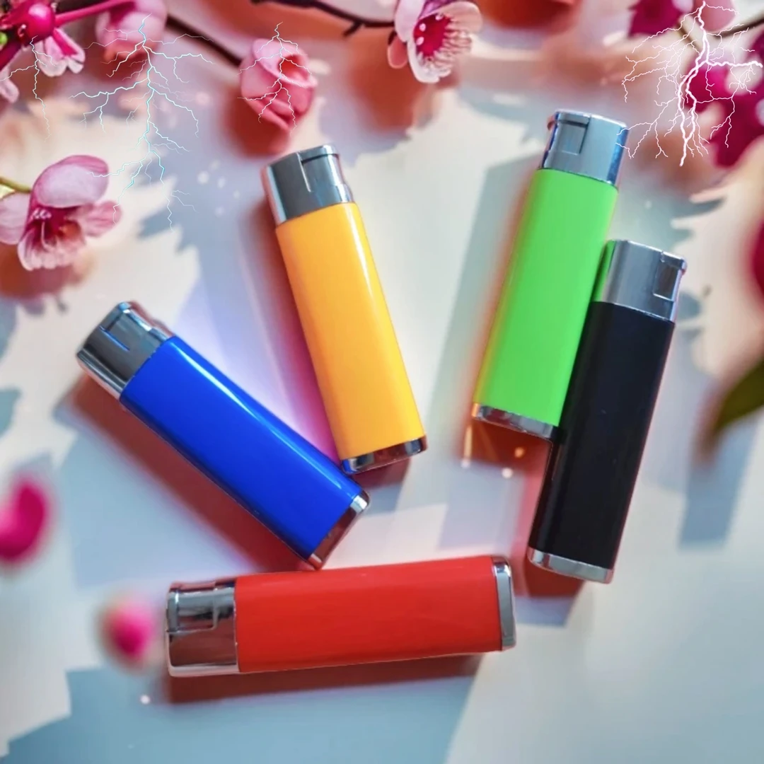 稀奇古怪新款打火机电人恐怖搞怪解压神器创意仿真打火机恶搞玩具