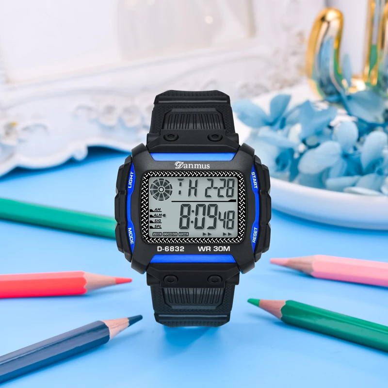 儿童电子表学生男款女孩青少年运动防水夜光手表多功能男表初高中
