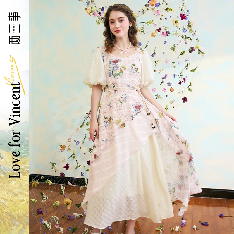 两三事梵高文艺花田醉2024夏新款法式印花拼布泡泡袖不规则连衣裙