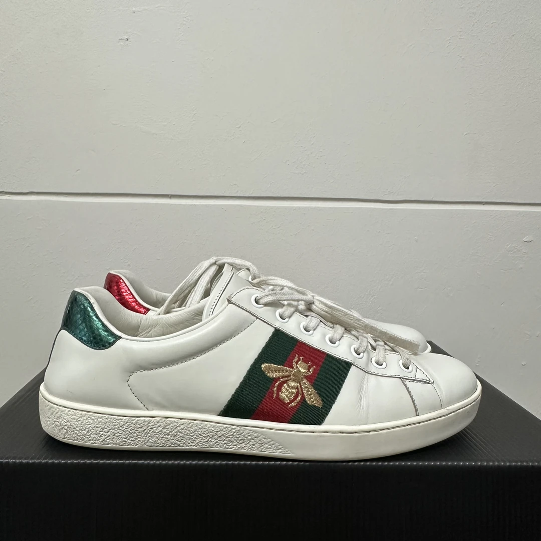 Gucci ACE小白鞋/41码/98新/毒3699/无原盒/429446