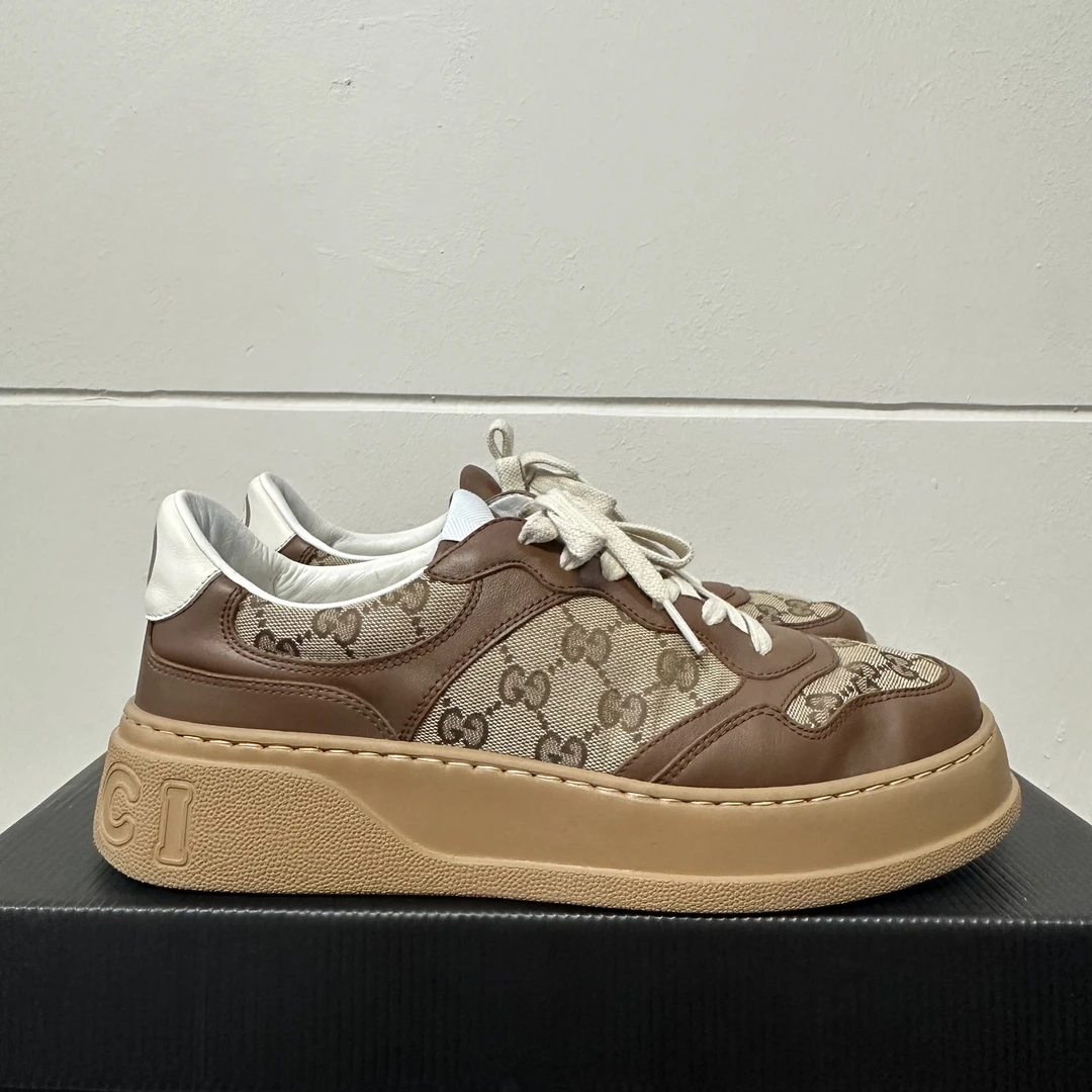 Gucci 棕饼干鞋/42码/99新/公价8200/675840