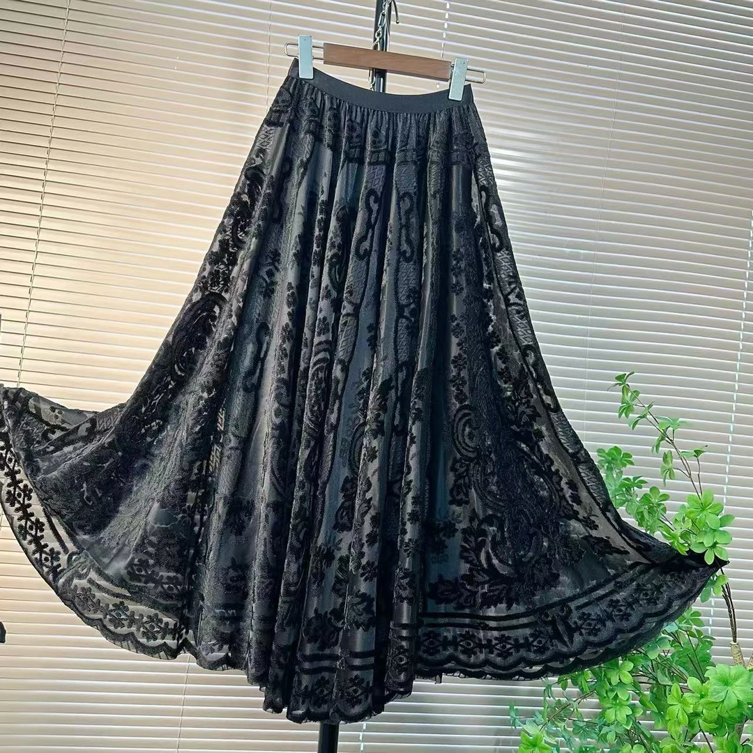 【多米拉】08924黑色刺绣半裙秋冬新款国风名族款时尚气质显瘦半身