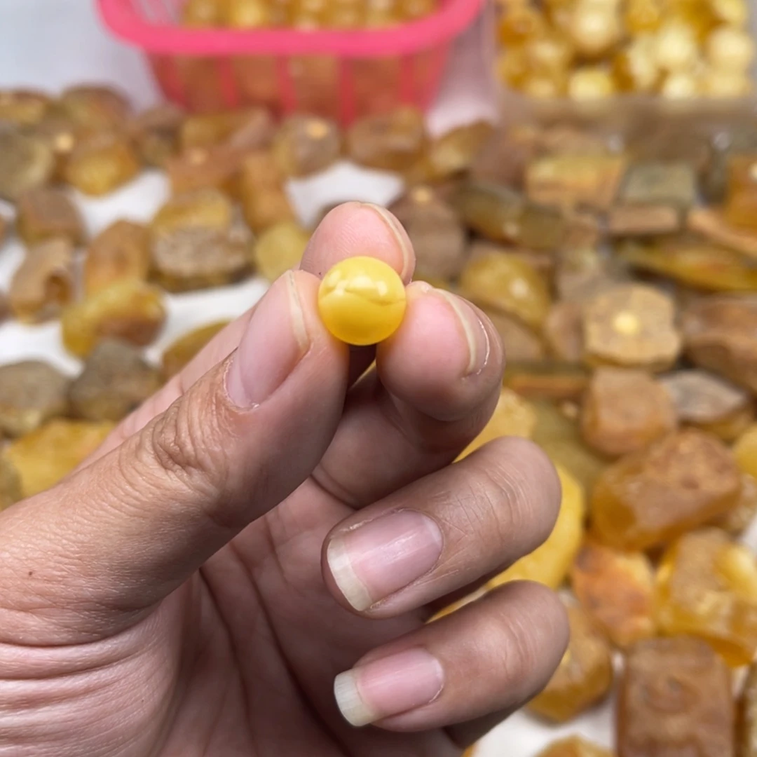 【闪购商品】琥珀裸石未镶嵌