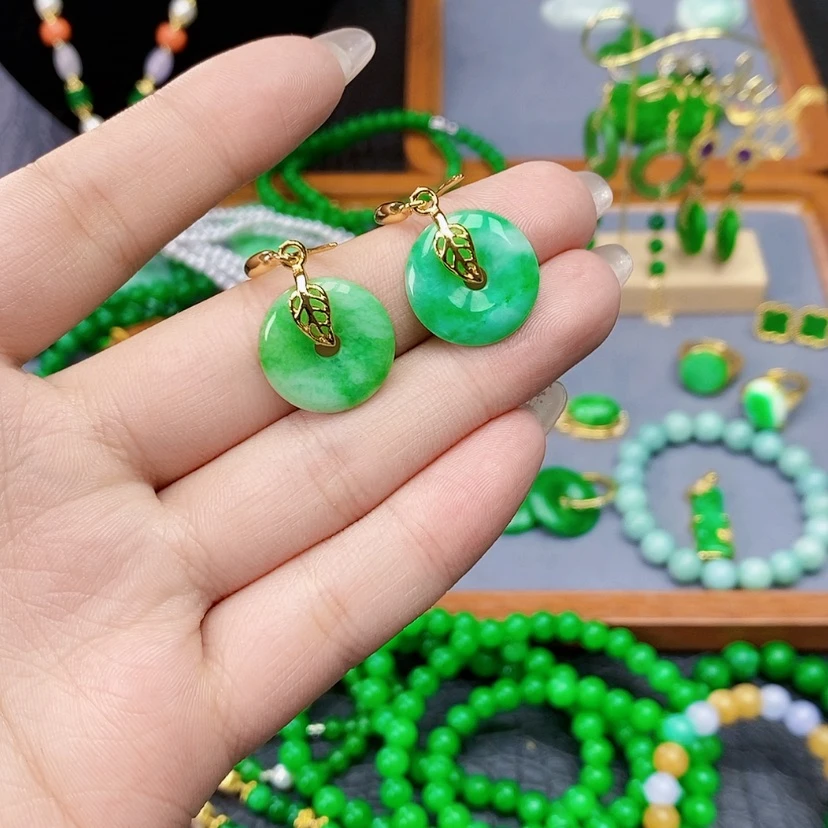 【闪购商品】翡翠耳饰未镶嵌