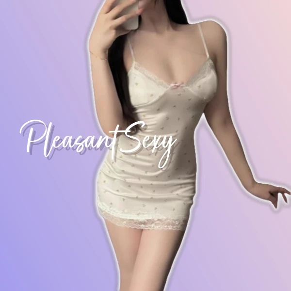 V2【日月星】碎花辣妹纯欲性感吊带连衣裙女蝴蝶结带胸垫紧身收腰