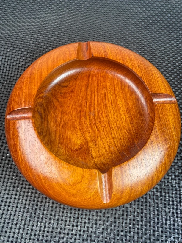 缅甸花梨木烟缸整料 直径20cm（大果紫檀）红木烟缸笔洗