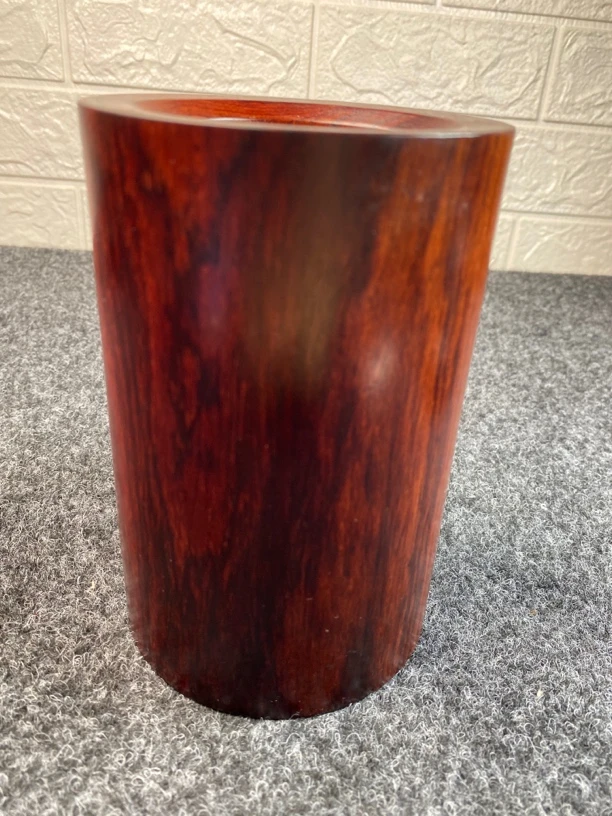 缅甸酸枝整料笔筒，黑红老料15cm✖️10cm