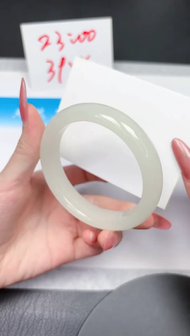 【闪购商品】石英质玉手镯未镶嵌371-58.2