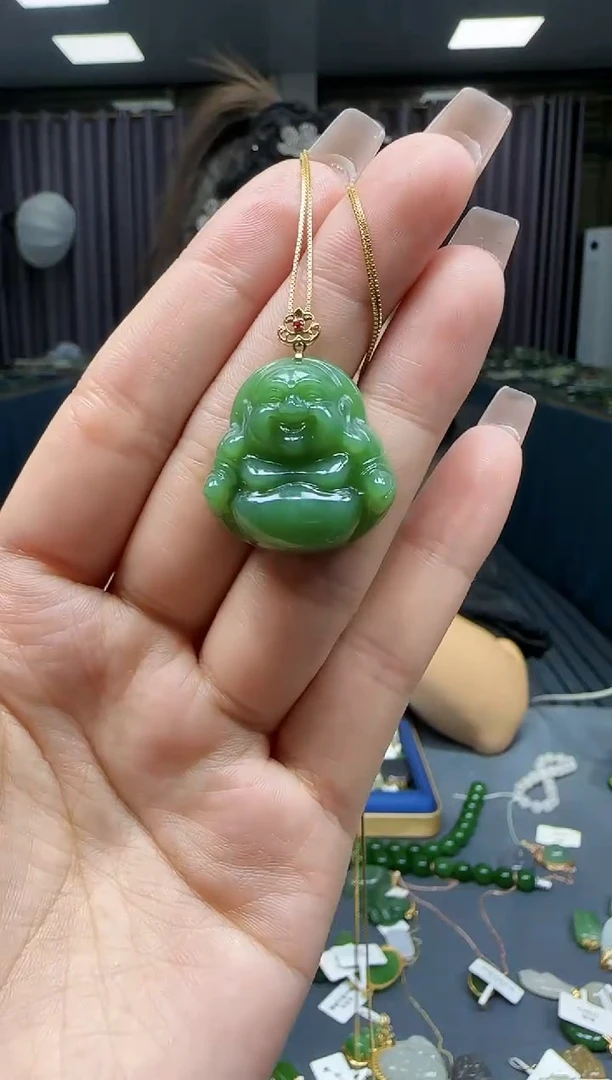 【闪购商品】和田玉挂件18K金镶嵌1