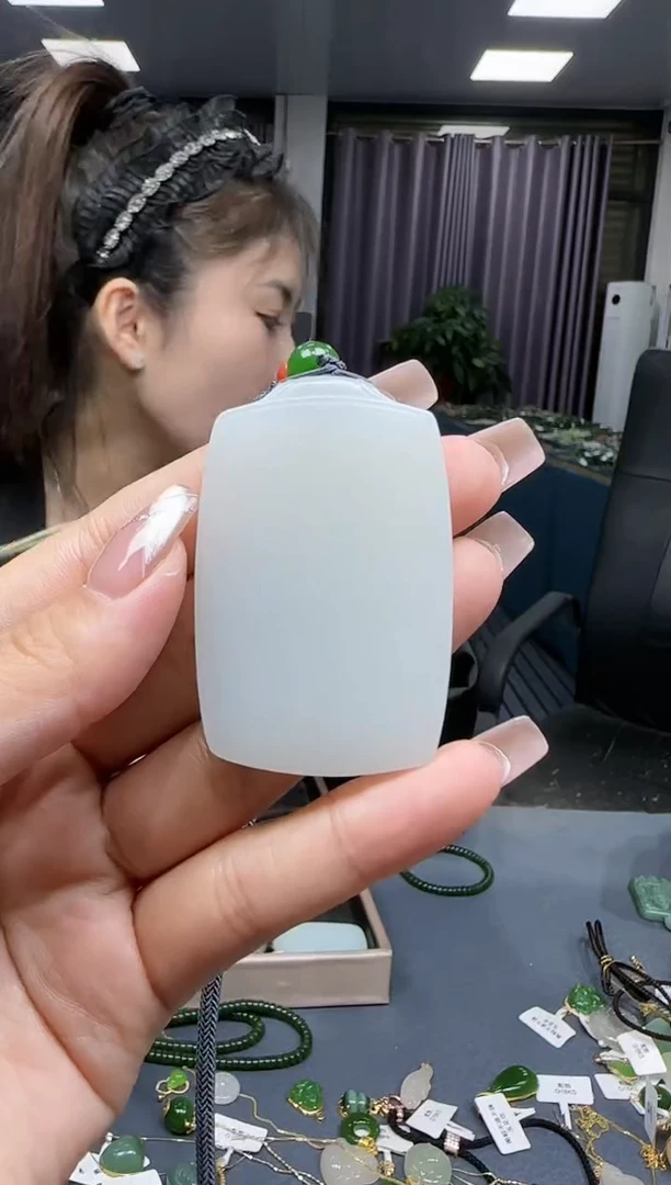 【闪购商品】和田玉挂件未镶嵌1