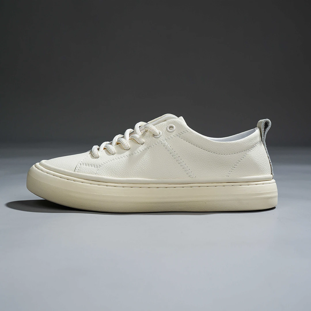 2025时尚轻奢男款白色四季厚底休闲鞋低帮百搭运动透气皮鞋99895