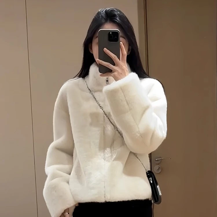 时尚冬季小个子立领皮毛一体女装短款保暖上衣白色气质毛毛外套女