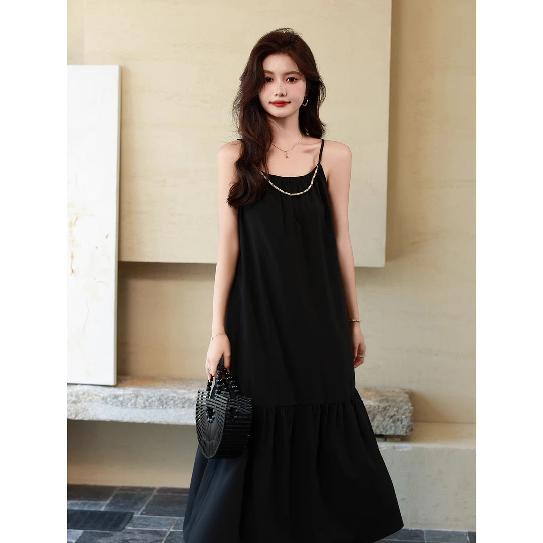 DY【流芳】2024夏季简约气质显瘦吊带连衣裙1420943LP