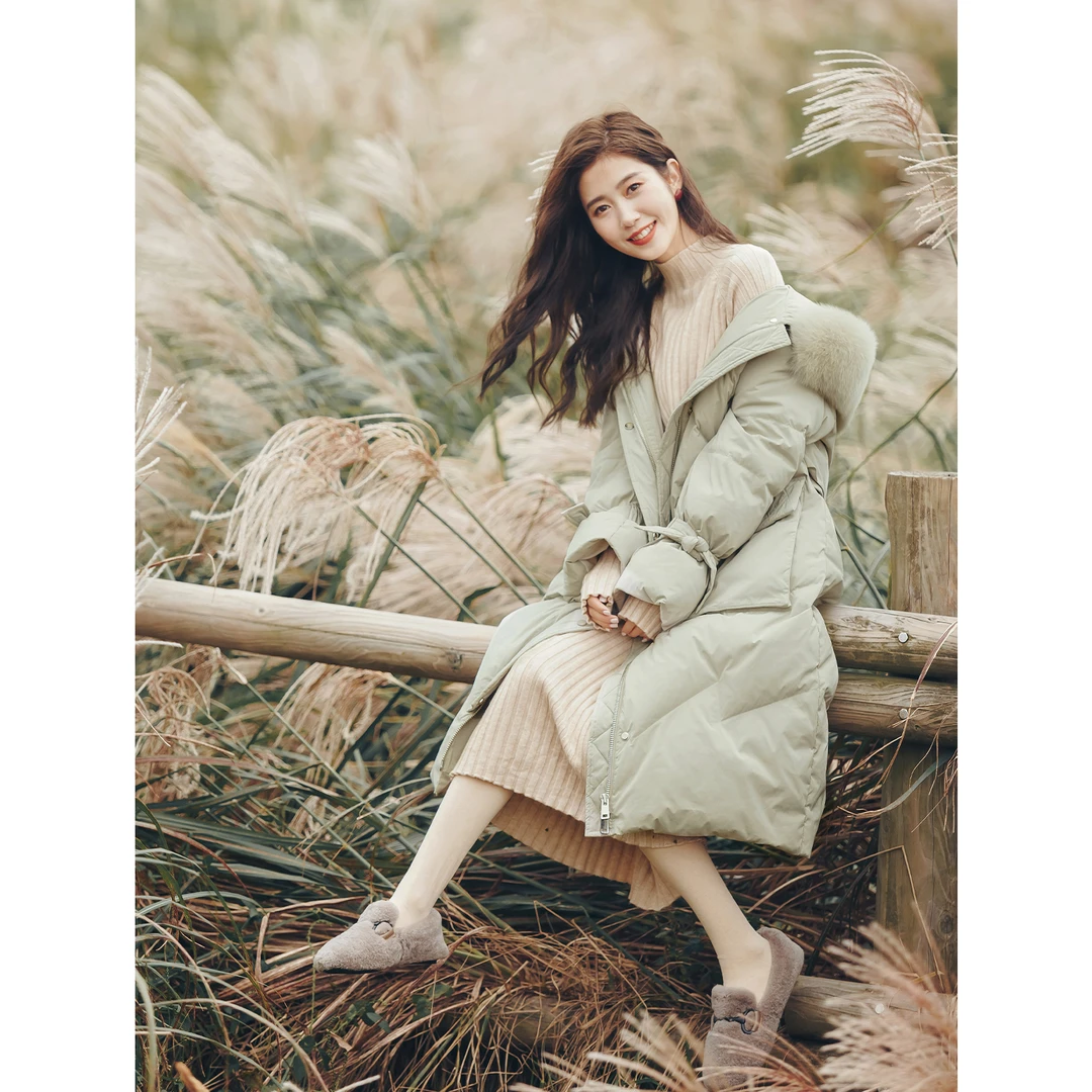 D【风一样的季节】2023冬季羽绒服90白鸭绒长款连帽1942010YP