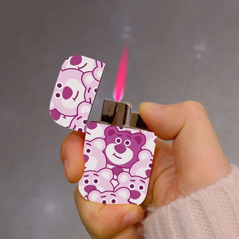 个性炫酷草莓熊创意打火机粉色火焰网红款高颜值送男友礼物点烟器