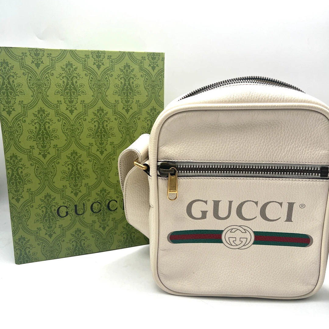 95新 GUCCI/古驰 古驰白色相机包/L99/蒙