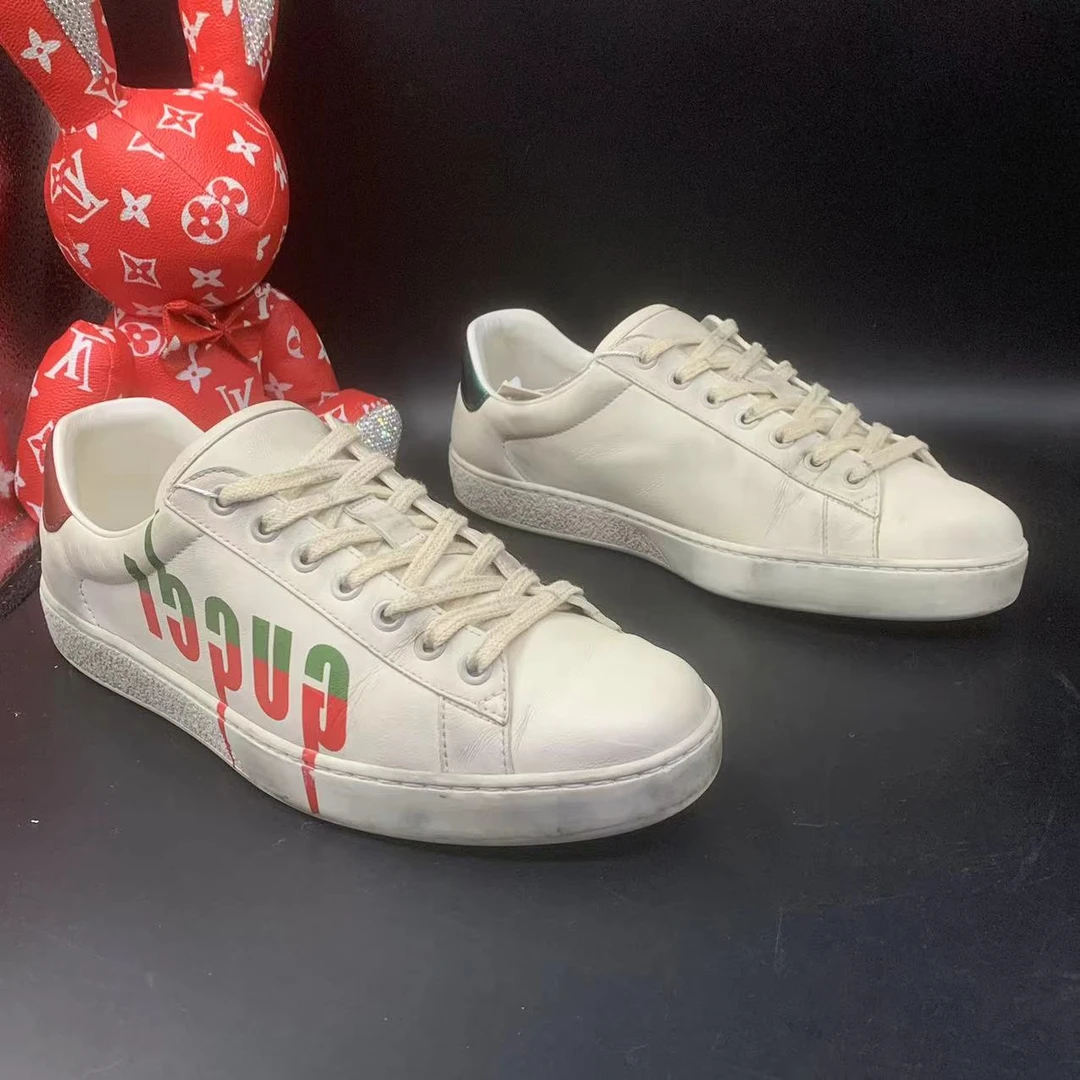 【二奢特惠】古驰/GUCCI 41欧码男时尚百搭休闲米白闪电小脏鞋ao099