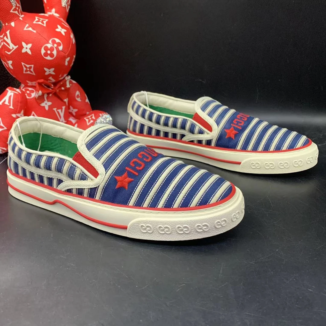 【二奢特惠】GUCCI/古驰 39欧码 男士时尚蓝色条纹休闲一脚蹬ddm