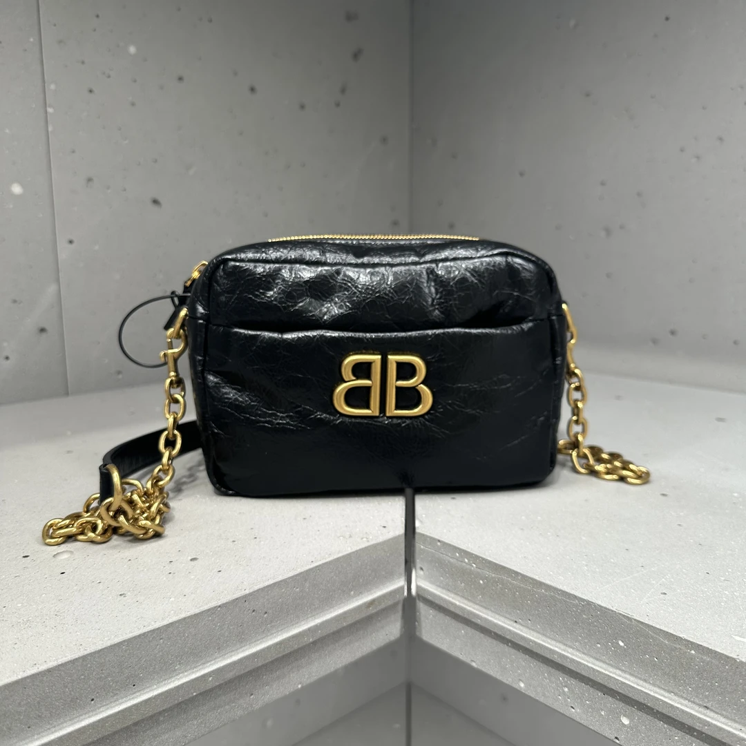 全新未使用 Balenciaga/巴黎世家 monaco camera摩纳哥相机包迷你