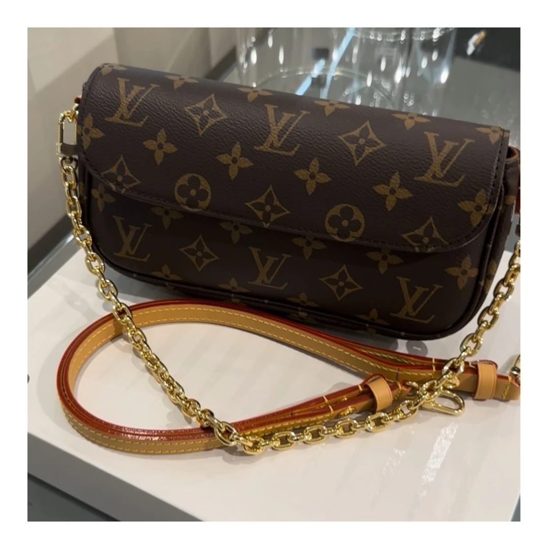 全新未使用 LouisVuitton/路易威登 LV   ivy  包包 23.5*12*4.3