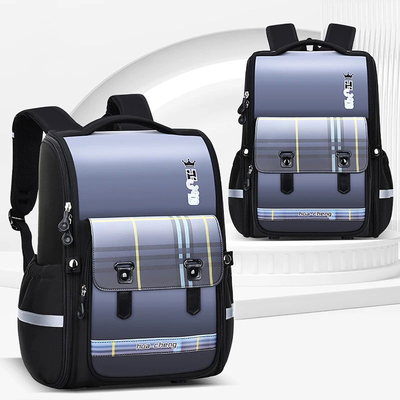 新款小学生书包减负男孩三到六儿童一年级护脊女童超轻四减压防水