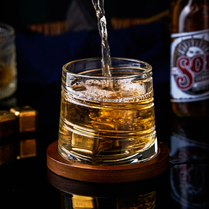 NERVISHI/乐唯诗大号带底座旋转摇摇玻璃杯网红解压神器个性酒杯