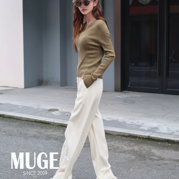 MUGE/慕歌上衣打底衫毛衣长袖针织衫时尚圆领套头网红白色休闲