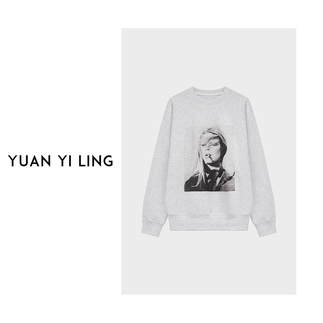 YUAN YI LING【人像】24冬季新款 进口数码印花复古ins头像圆领卫衣