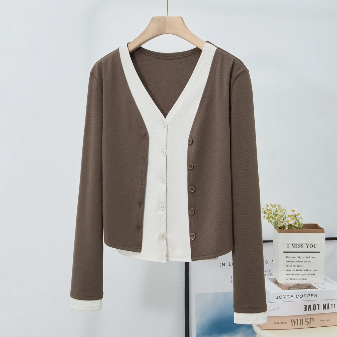 秋装新款设计感假两件开衫上衣时尚撞色搭配正肩显瘦V领女士韩版