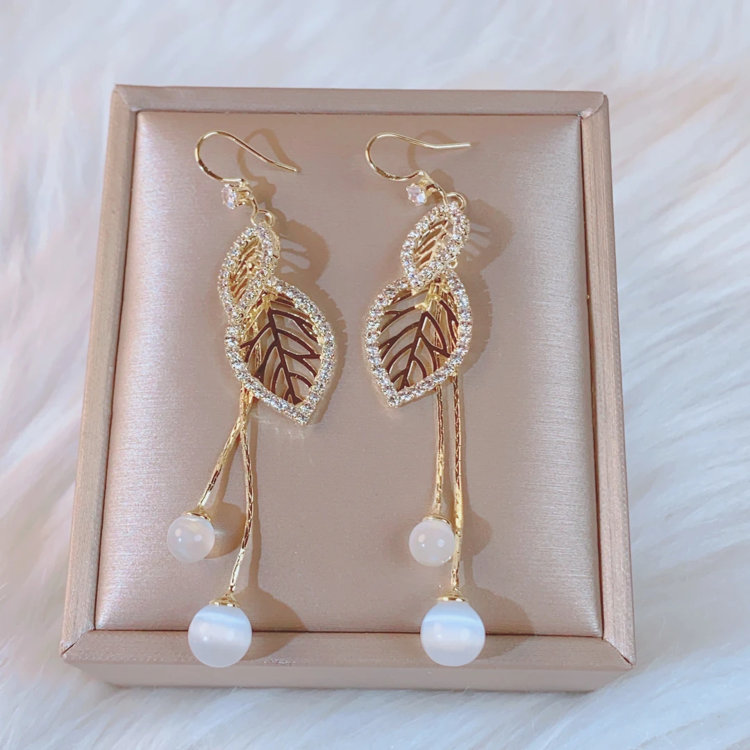 铜合金耳饰 一叶暴富树叶长款叶子流苏耳坠韩国时尚简约耳饰5639