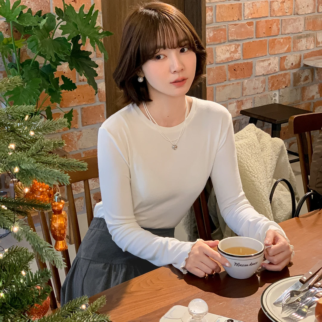 法儿家韩国限定【小奶皮】 FS411S083木耳边打底衫