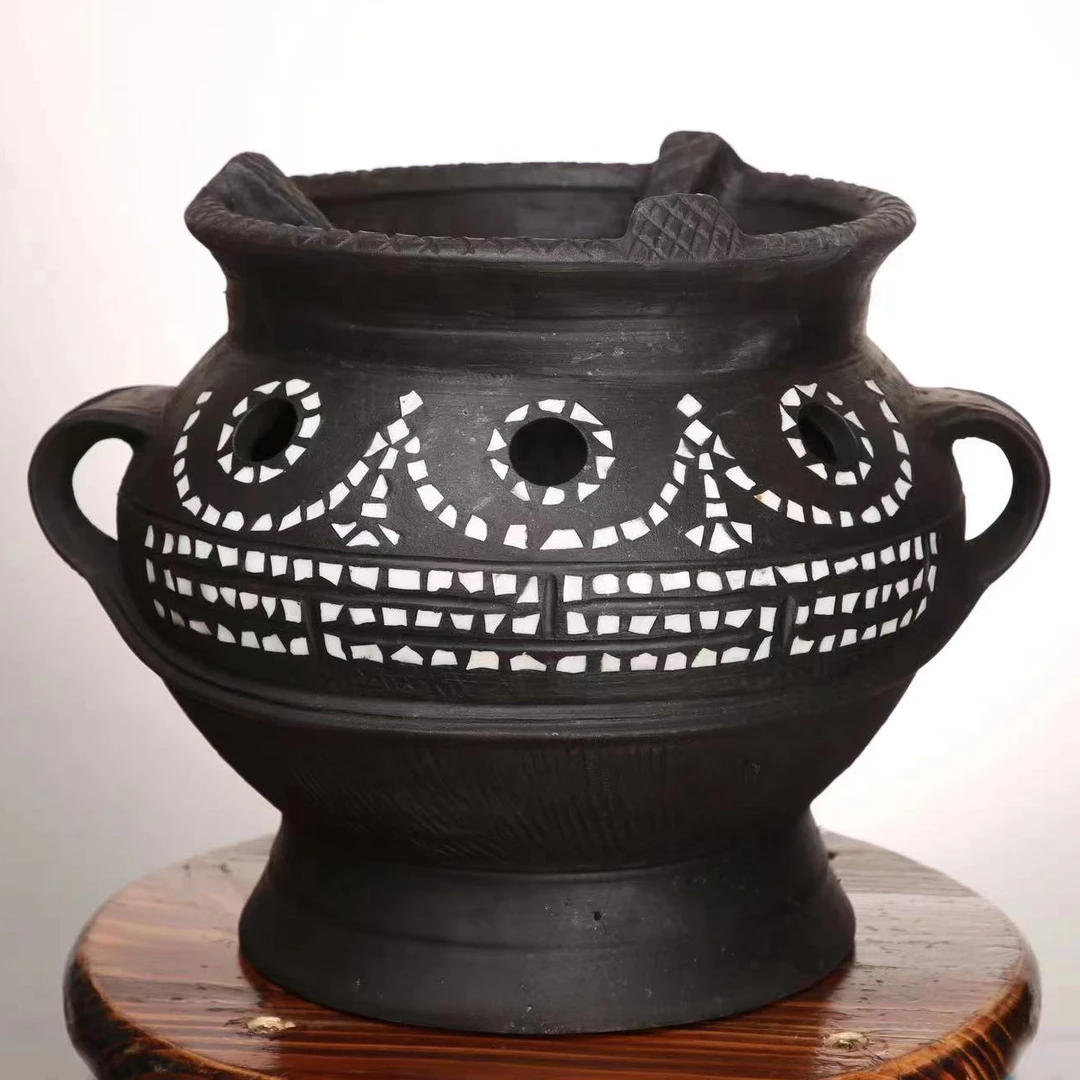 阿西土陶精致藏式火盆非遗制作