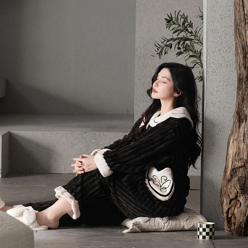 2025原创女款睡衣加厚家居服套装秋冬季女士长款韩版加绒
