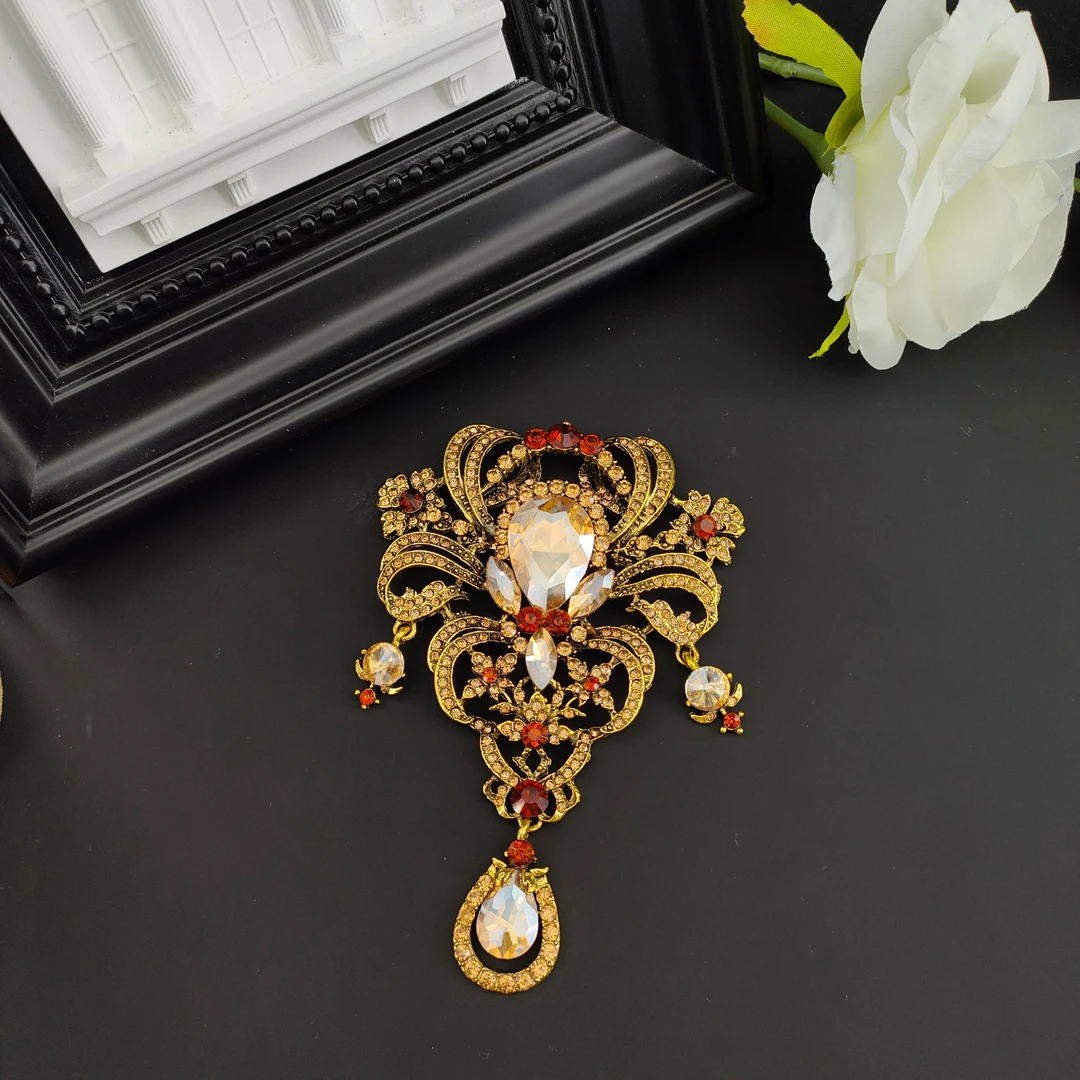 复古水滴曼陀罗皇冠配饰AZ136