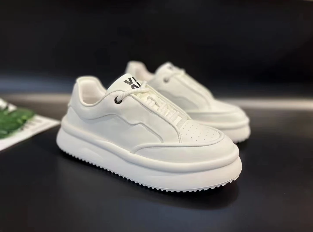 2024四夏真皮男鞋潮鞋小白鞋百搭休闲运动鞋透气轻便白色休闲8871