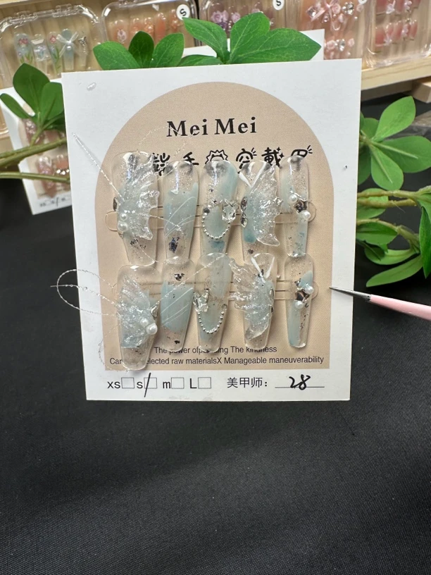 62 【湖冰蓝鱼线蝴蝶】仙女气质晕染水晶蝴蝶纯手工穿戴甲 长梯