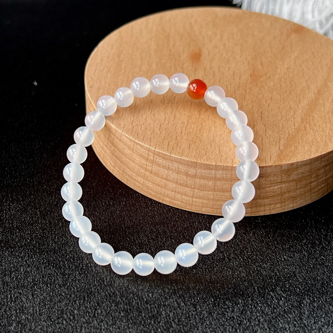 福利纯天然玉髓玛瑙手串多样性白色百搭简约单圈气质四会翡翠珠串