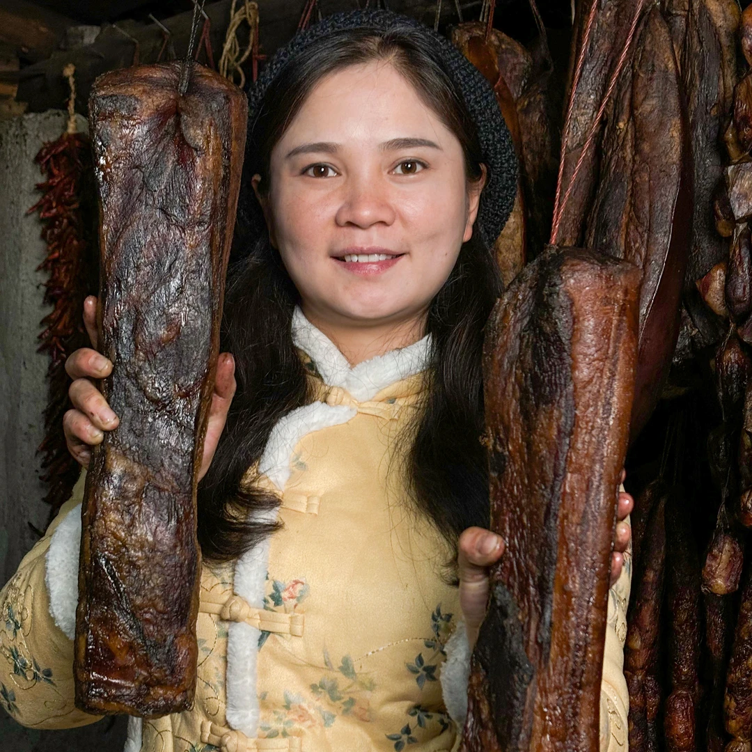 「偏远地区」四川特产传统现秤现拍「手工柴火烟熏腊肉香肠」