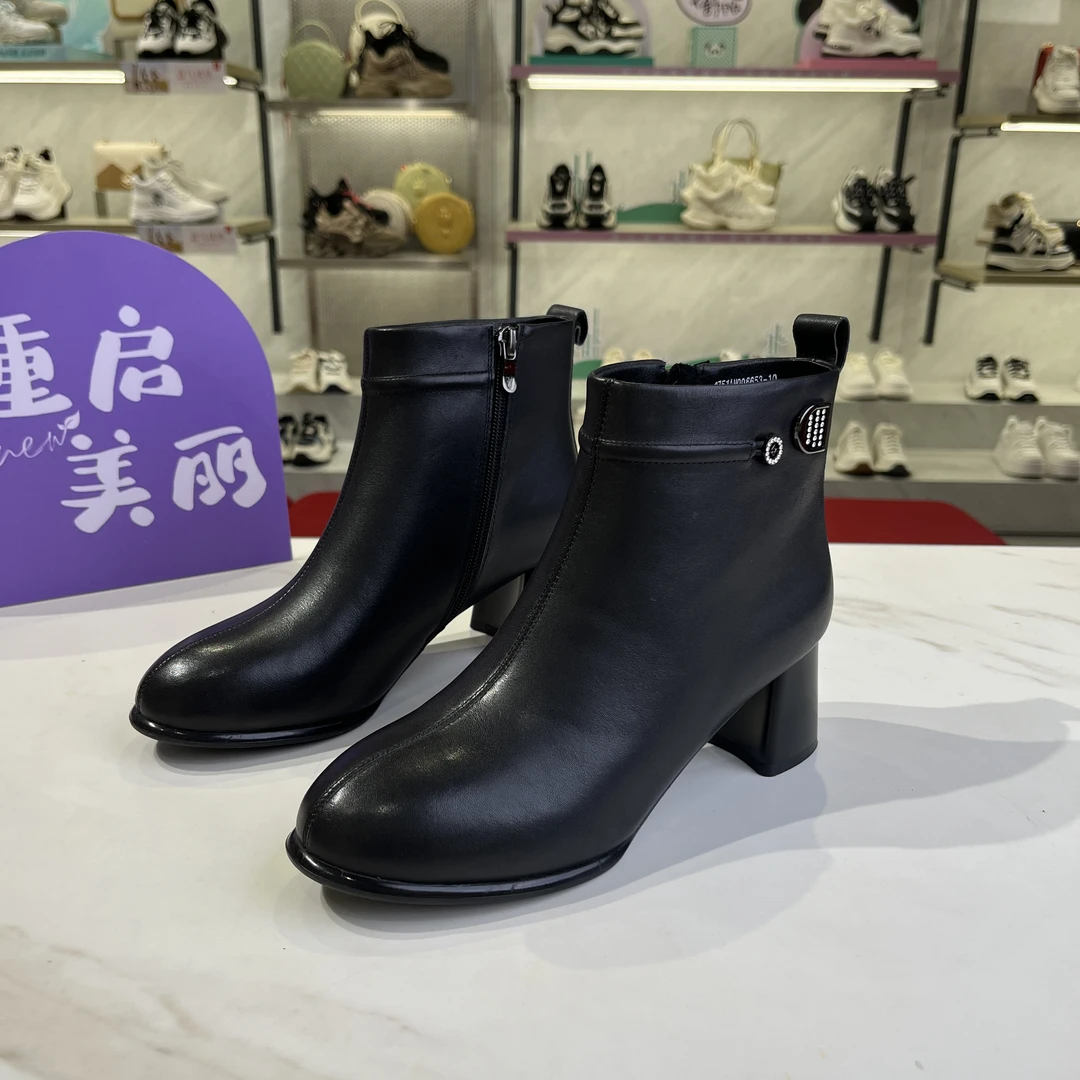 意尔康女靴真皮短靴女英伦风瘦瘦靴冬季粗跟时装靴加绒棉靴006653