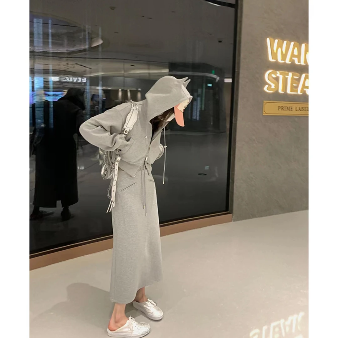 初见家 【小恶魔连帽卫衣】2024早秋宝藏衣橱上新时尚宽松舒适女