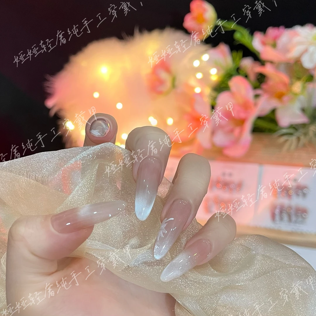 【手绘冰花】简约清冷感手绘猫眼显白纯手工穿戴甲